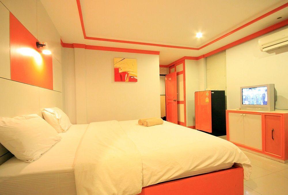 The Palm Delight Lodge Jomtien Beach Exterior foto
