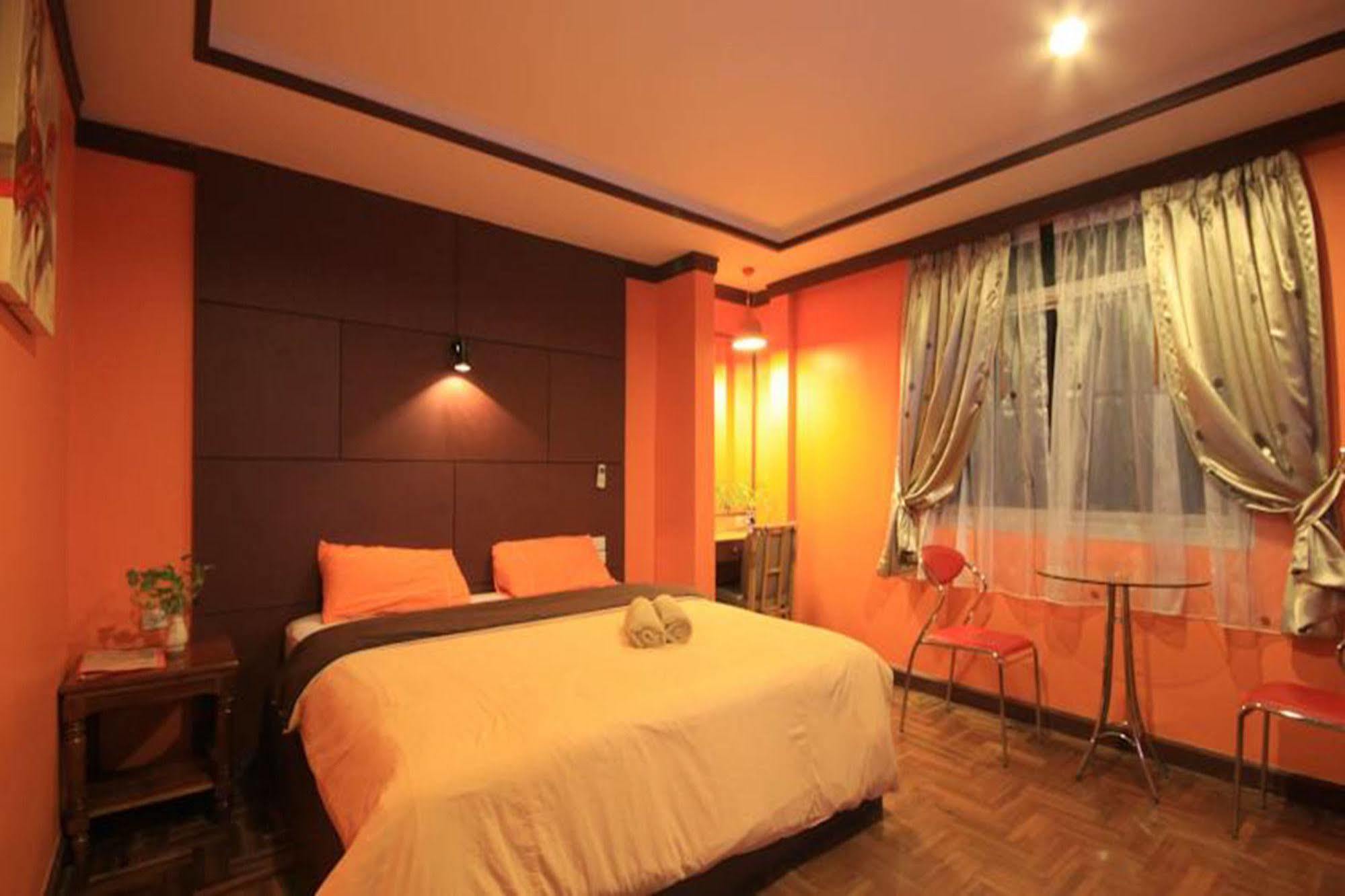 The Palm Delight Lodge Jomtien Beach Exterior foto