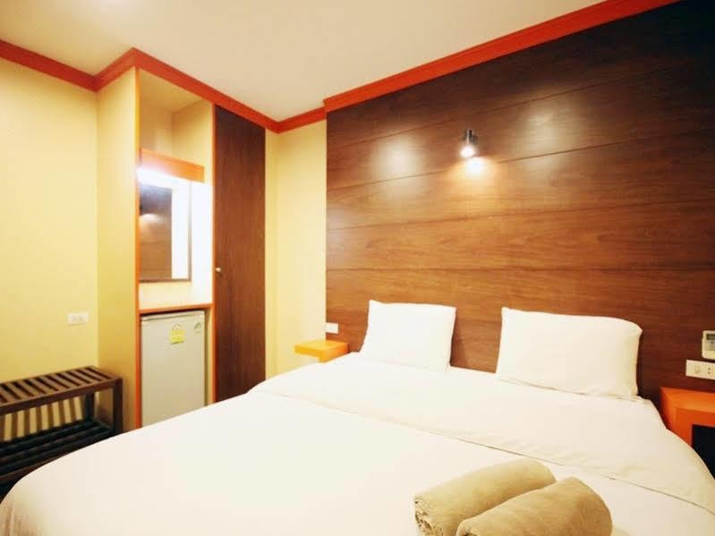 The Palm Delight Lodge Jomtien Beach Exterior foto