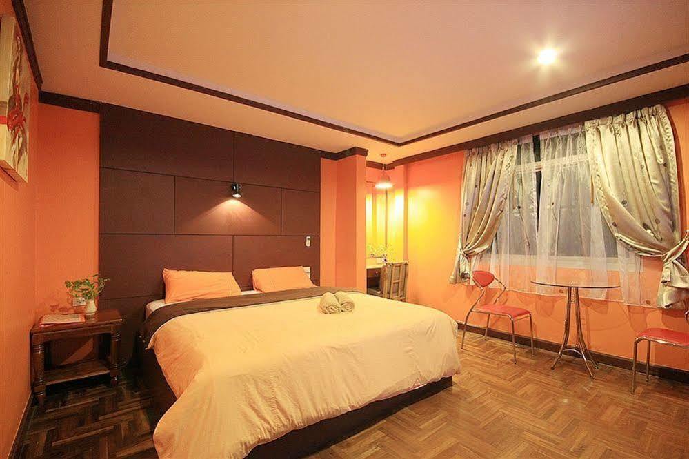 The Palm Delight Lodge Jomtien Beach Exterior foto