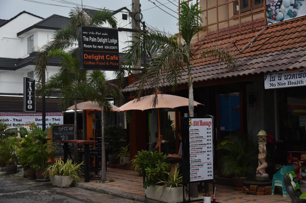 The Palm Delight Lodge Jomtien Beach Exterior foto