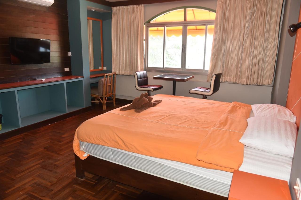 The Palm Delight Lodge Jomtien Beach Exterior foto